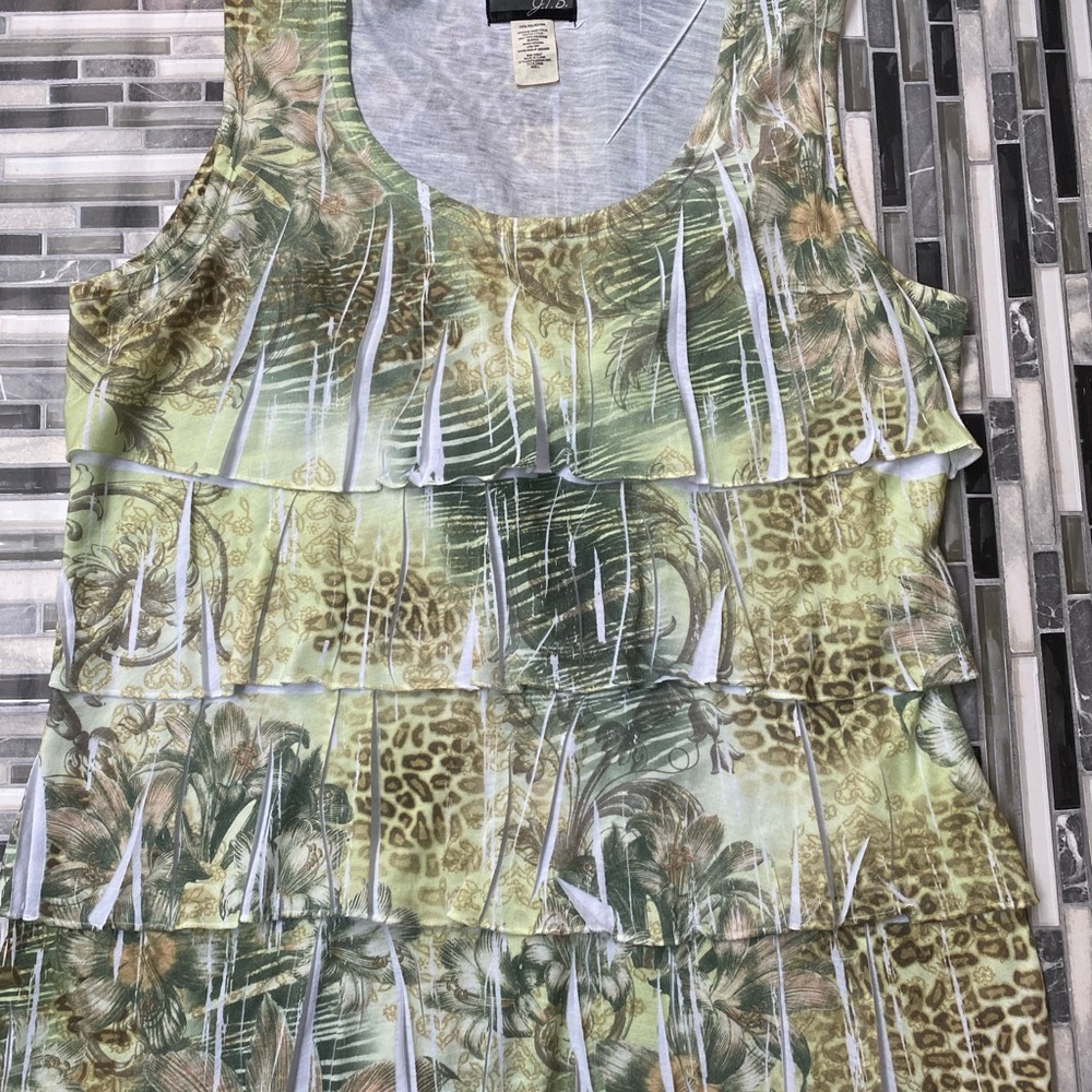 Selling a tank top, multi colors, animal print, size extra large, Brand J T B